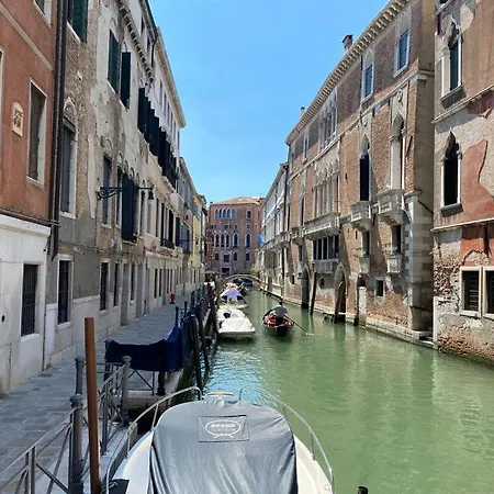 Ln Homes Venice - San Marco Canal View Esterno foto