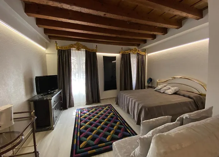 Ln Homes Venice - San Marco Canal View